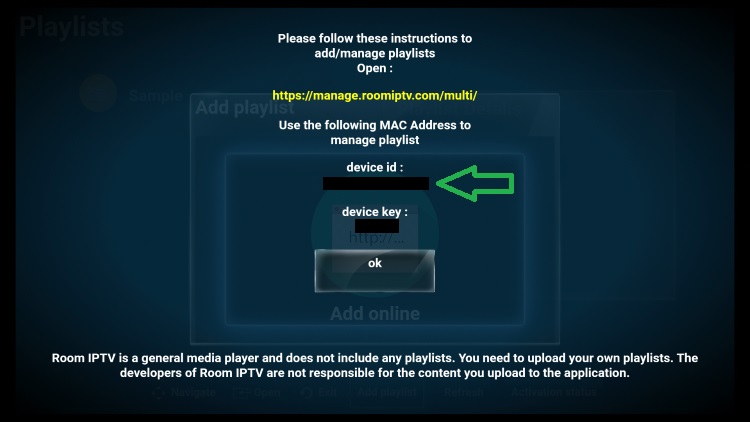 Pantalla de configuración de Room IPTV con instrucciones para añadir listas de reproducción mediante dirección MAC y clave del dispositivo
